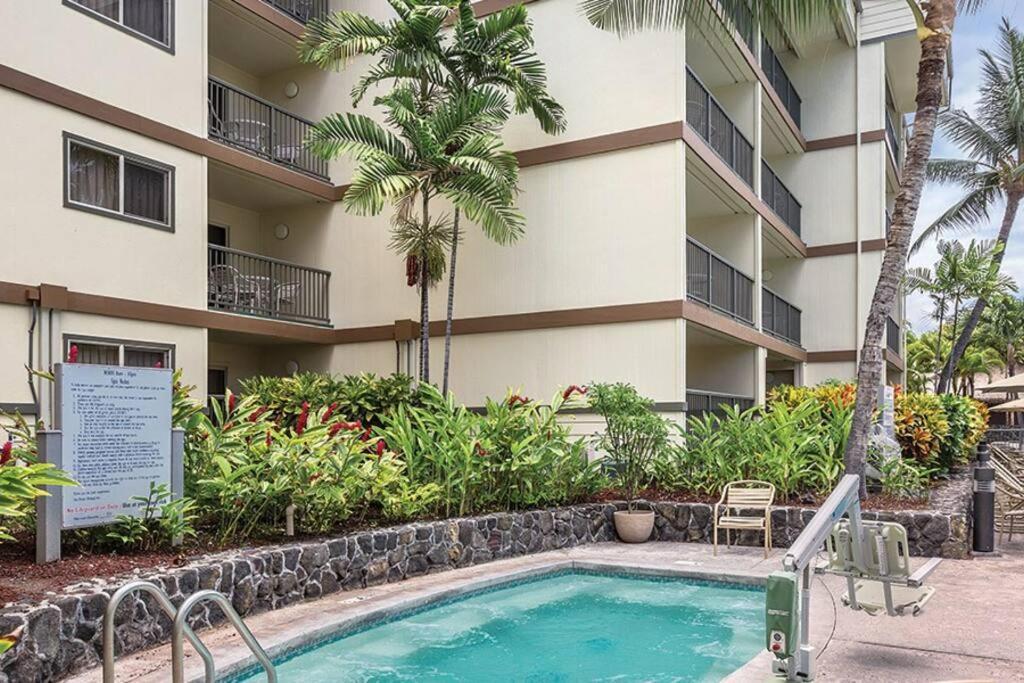 Beautiful 2 Bedroom Condo @ Kona! Kailua-Kona Zewnętrze zdjęcie
