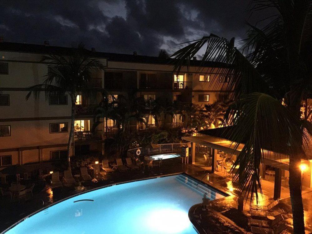 Beautiful 2 Bedroom Condo @ Kona! Kailua-Kona Zewnętrze zdjęcie